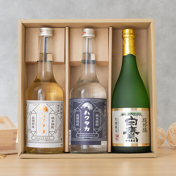 商品イメージのサムネイル　【白鷹】吟醸純米・樽貯蔵純米焼酎・純米焼酎飲み比べ3本セット