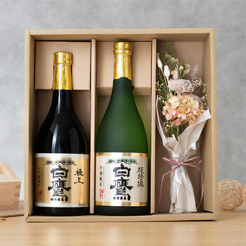 商品イメージのサムネイル　【ミニブーケセット】大吟醸純米・吟醸純米飲み比べ2本セット