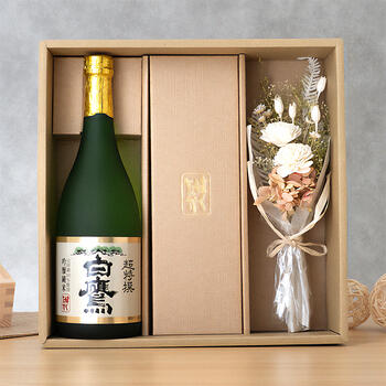 商品イメージのサムネイル　【ミニブーケセット】生もと・吟醸純米 超特撰白鷹