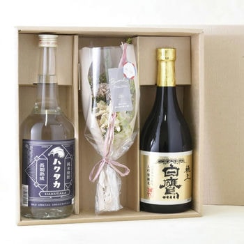 商品イメージのサムネイル　【白鷹】大吟醸純米・純米焼酎飲み比べ2本+ミニブーケセット