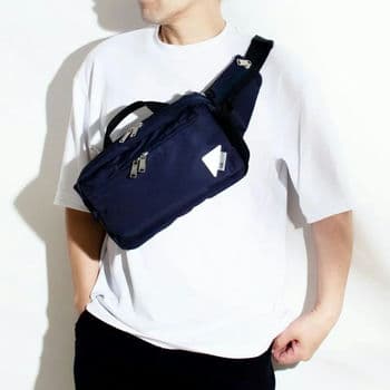 商品イメージのサムネイル　WEATHER BODYBAG with MARKET BAG