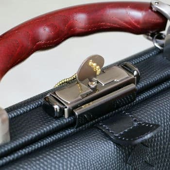 商品イメージのサムネイル　LIZARD 3WAY 横ダレス