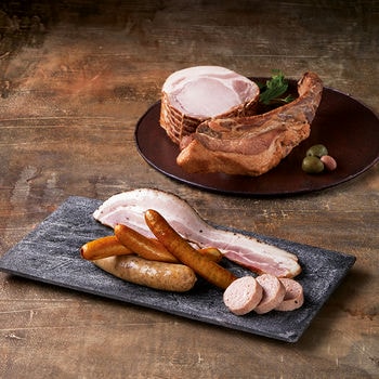 商品イメージのサムネイル　Made In Japan with 日本のおいしい食べ物 (カードカタログ) ＜藤(ふじ)＞