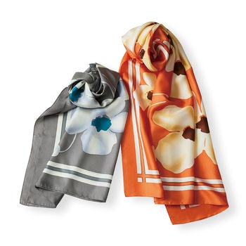 商品イメージのサムネイル　Made In Japan with 日本のおいしい食べ物 (カードカタログ) ＜伽羅(きゃら)＞＊2点選べる