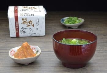 商品イメージのサムネイル　【1年産】信州桃太郎みそ＆おこびれ豆セット